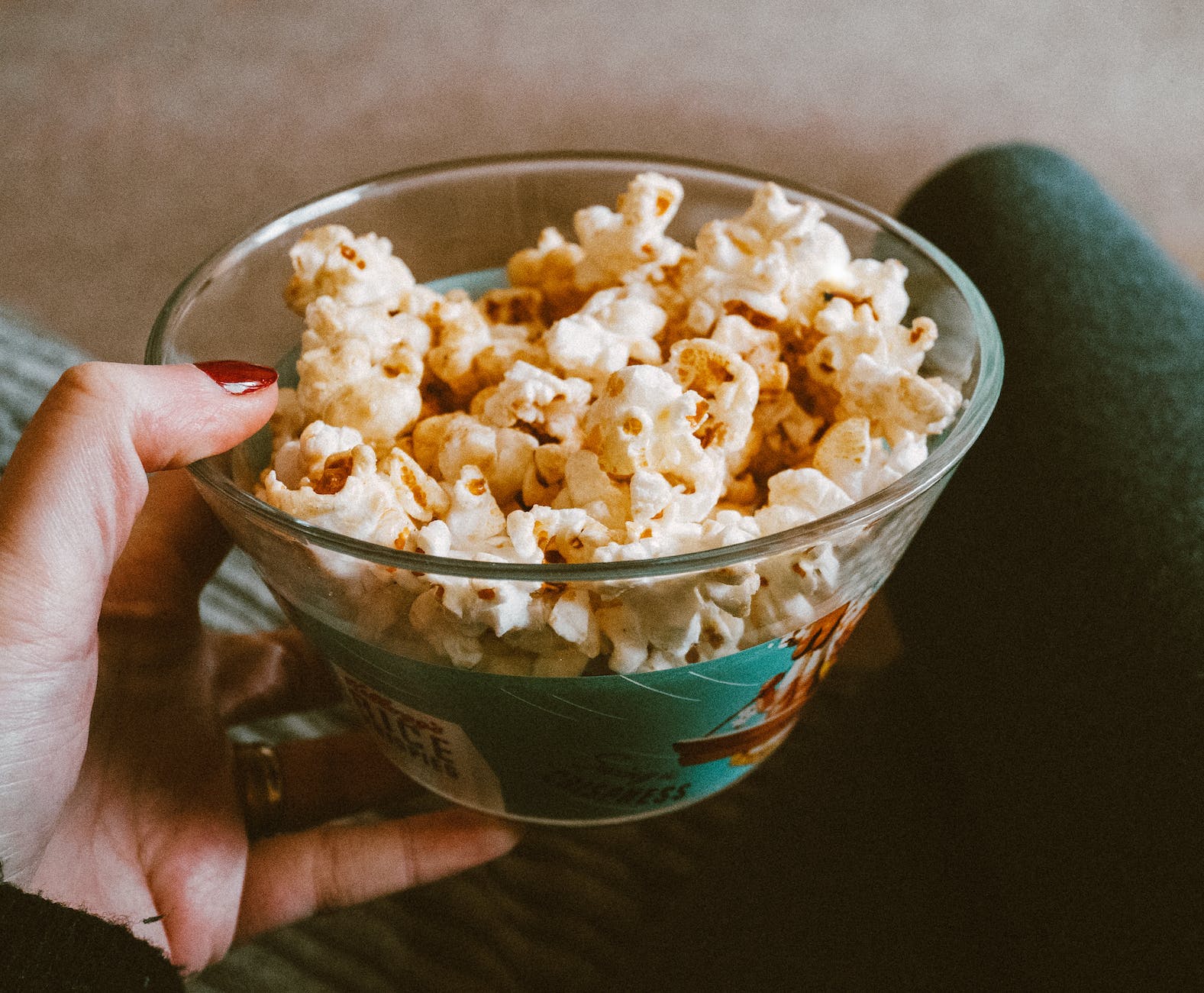 popcorn on clear glass bowl